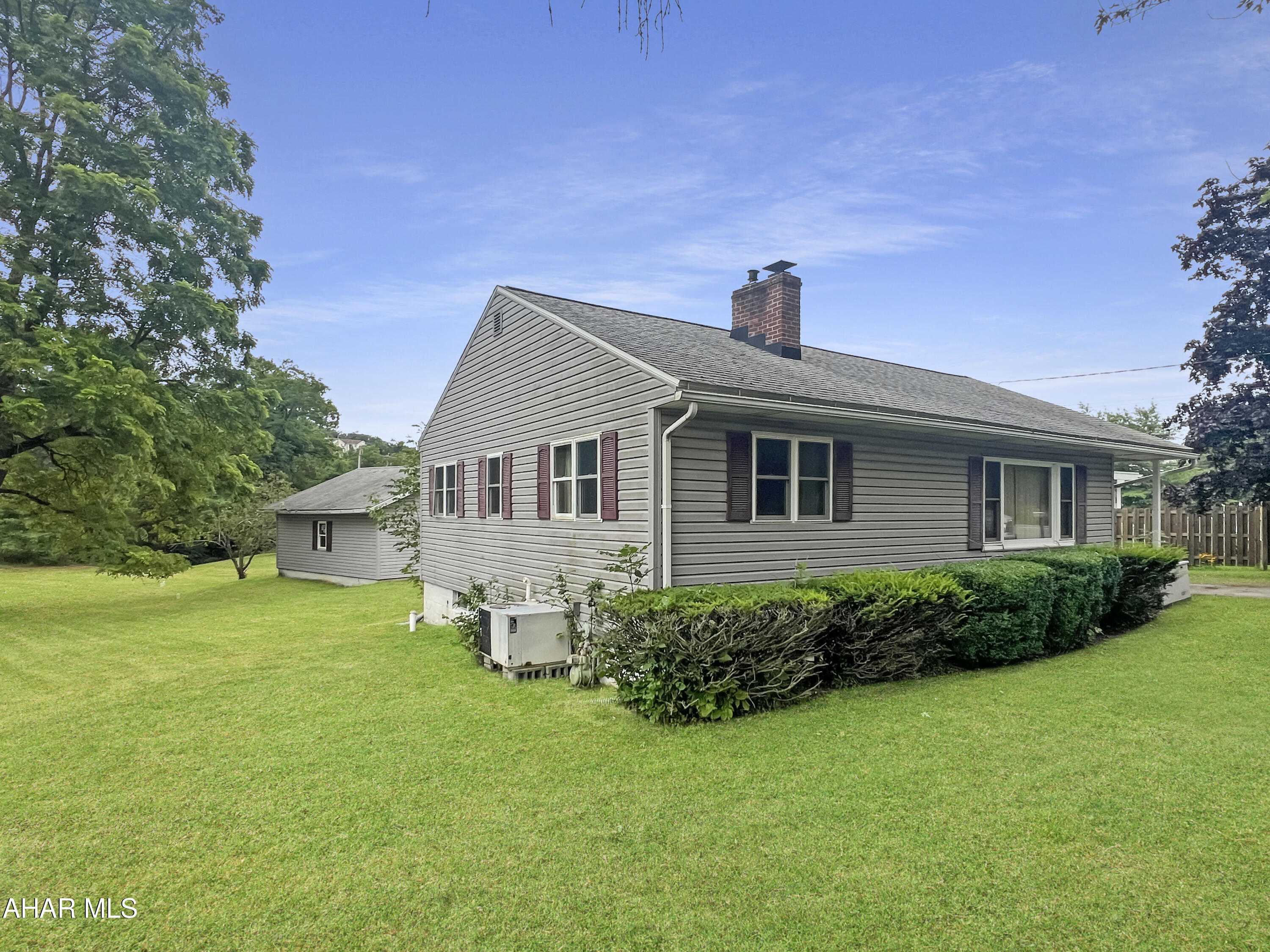 Juniata Gap - Residential