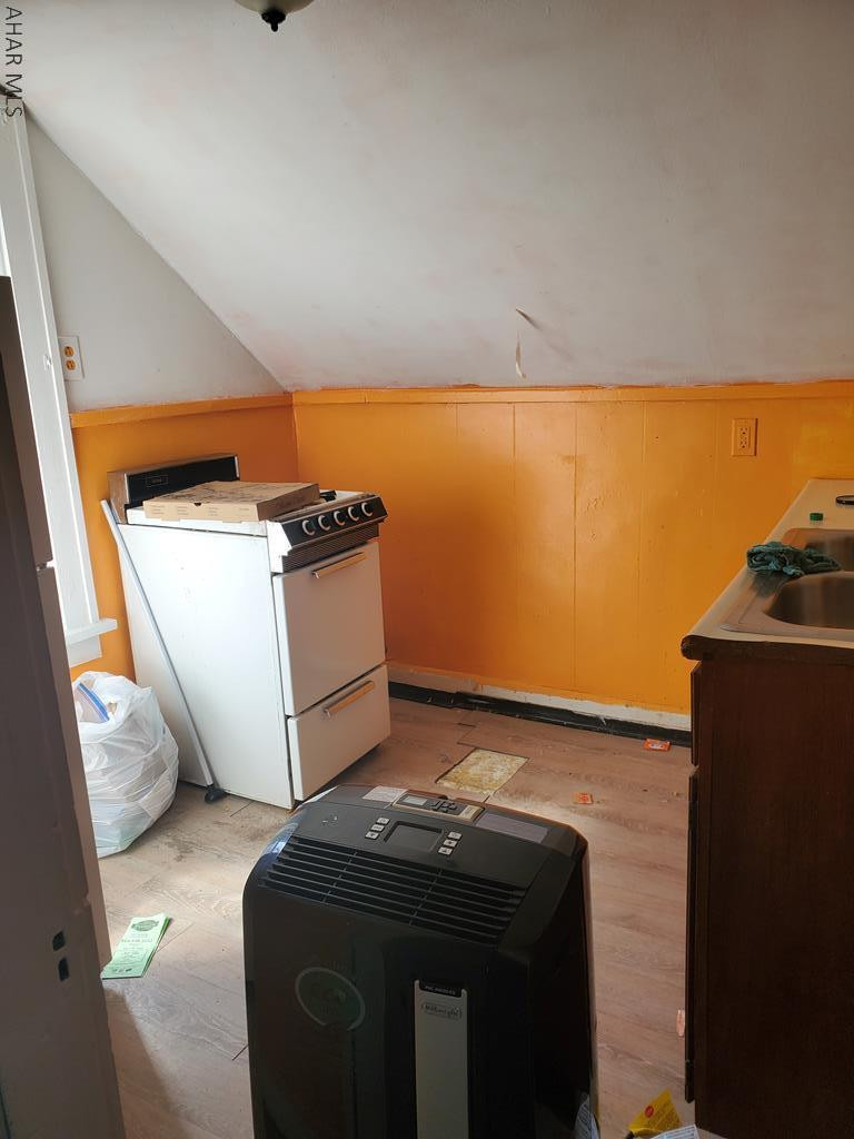 Unknown - Residential Income