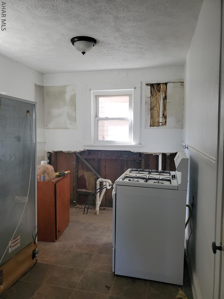 Unknown - Residential Income