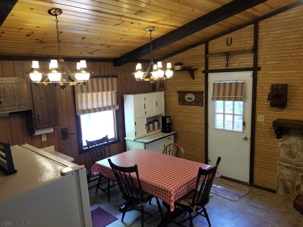 Glendale Yearound - Residential