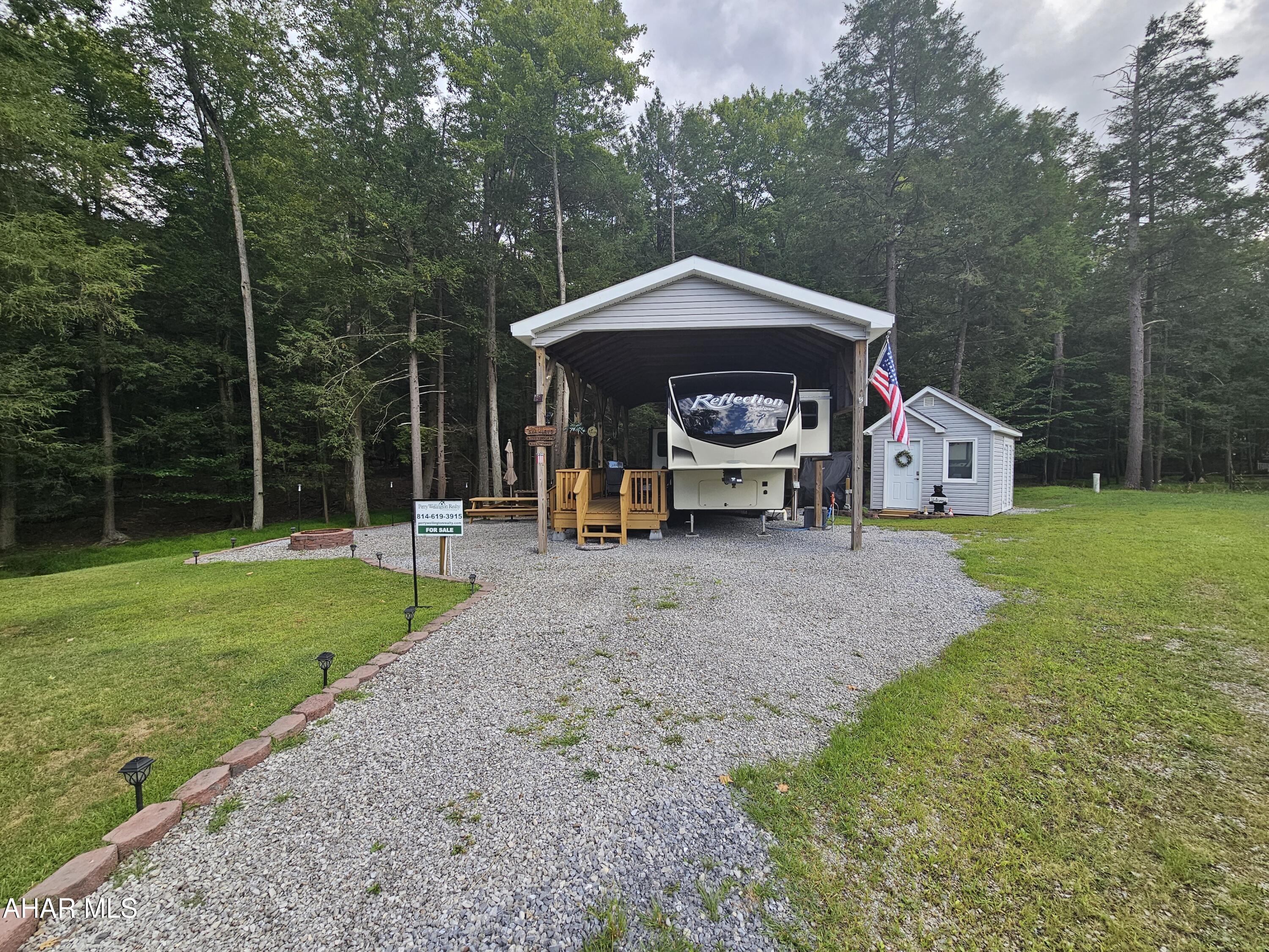 Glendale Yearound - Residential