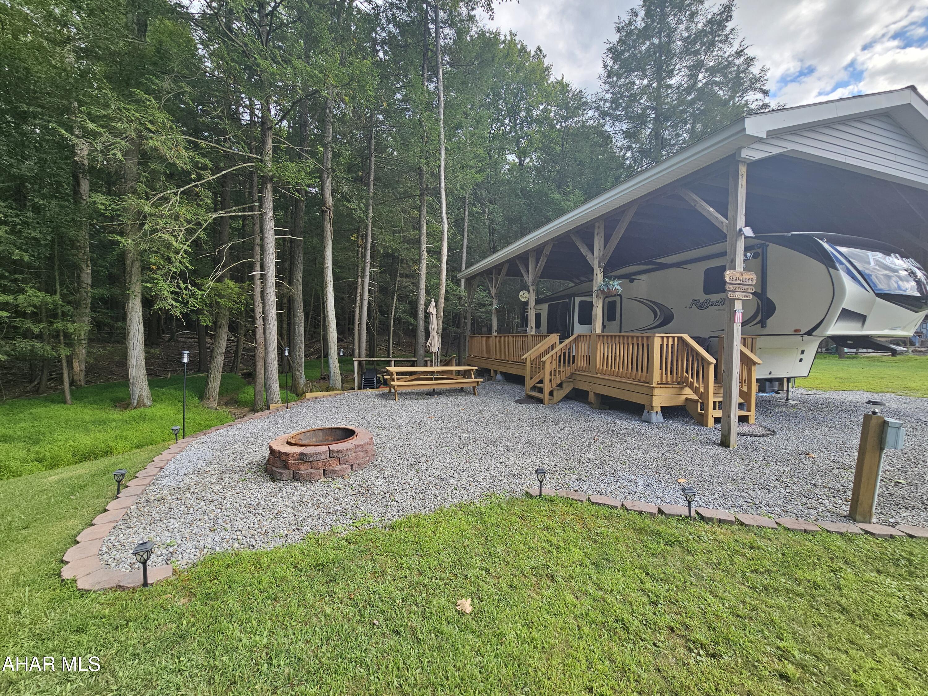 Glendale Yearound - Residential