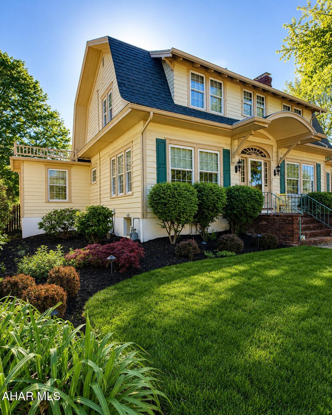 Mansion Park - Residential