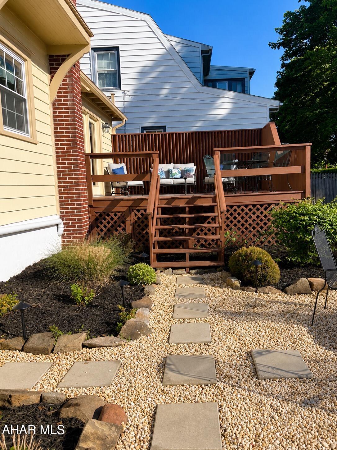 Mansion Park - Residential