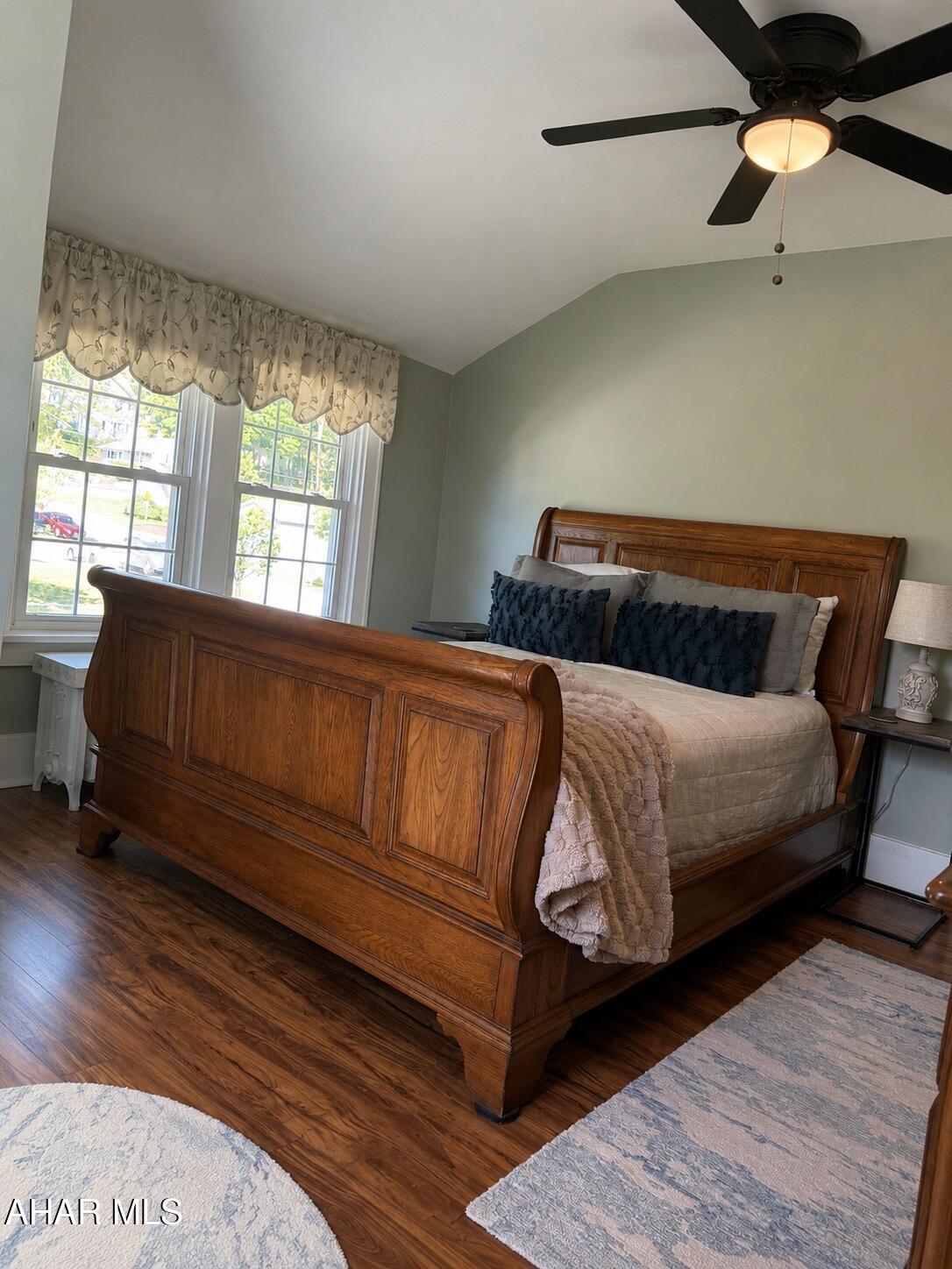 Mansion Park - Residential