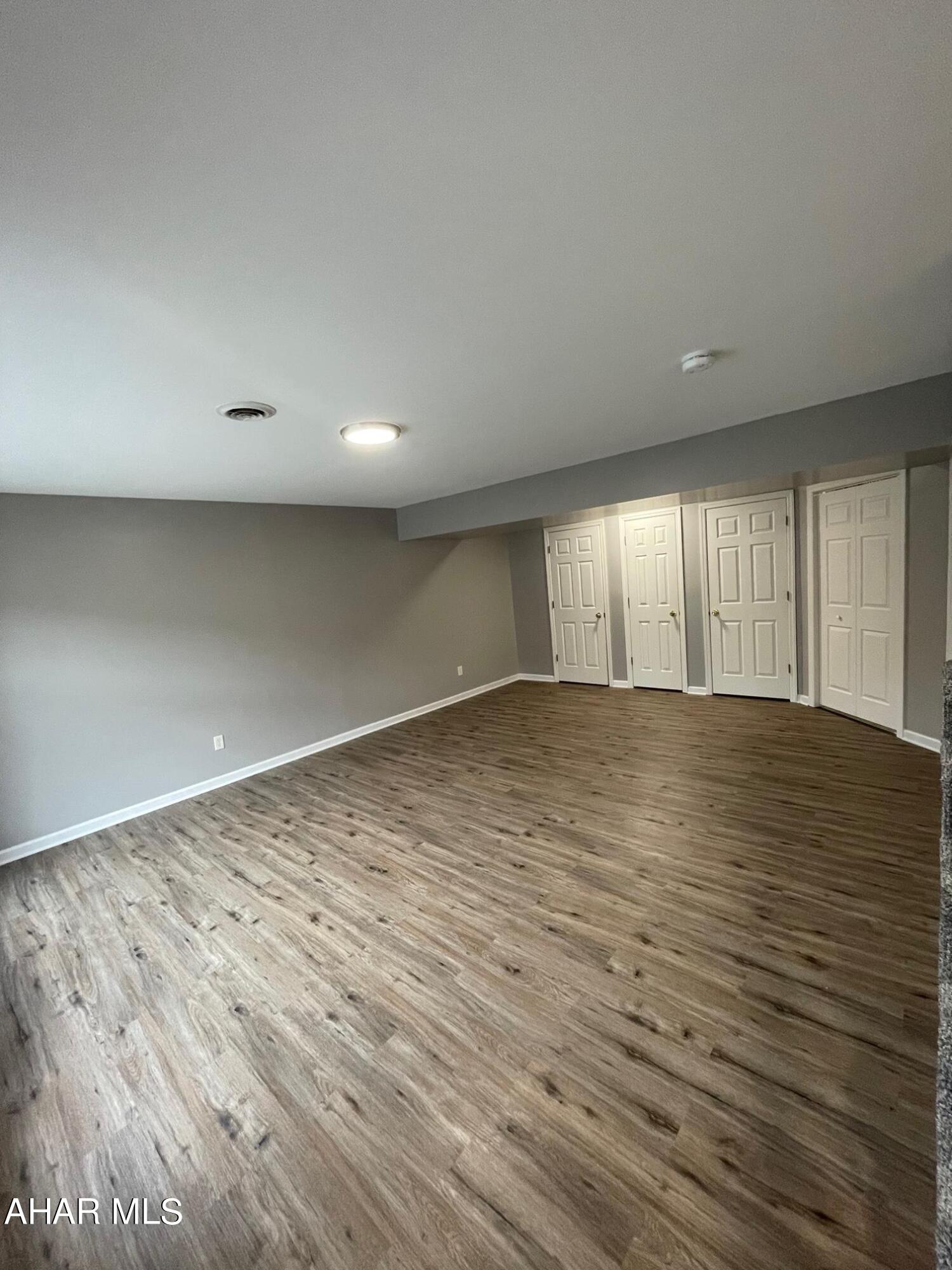 Holiday Hills - Residential