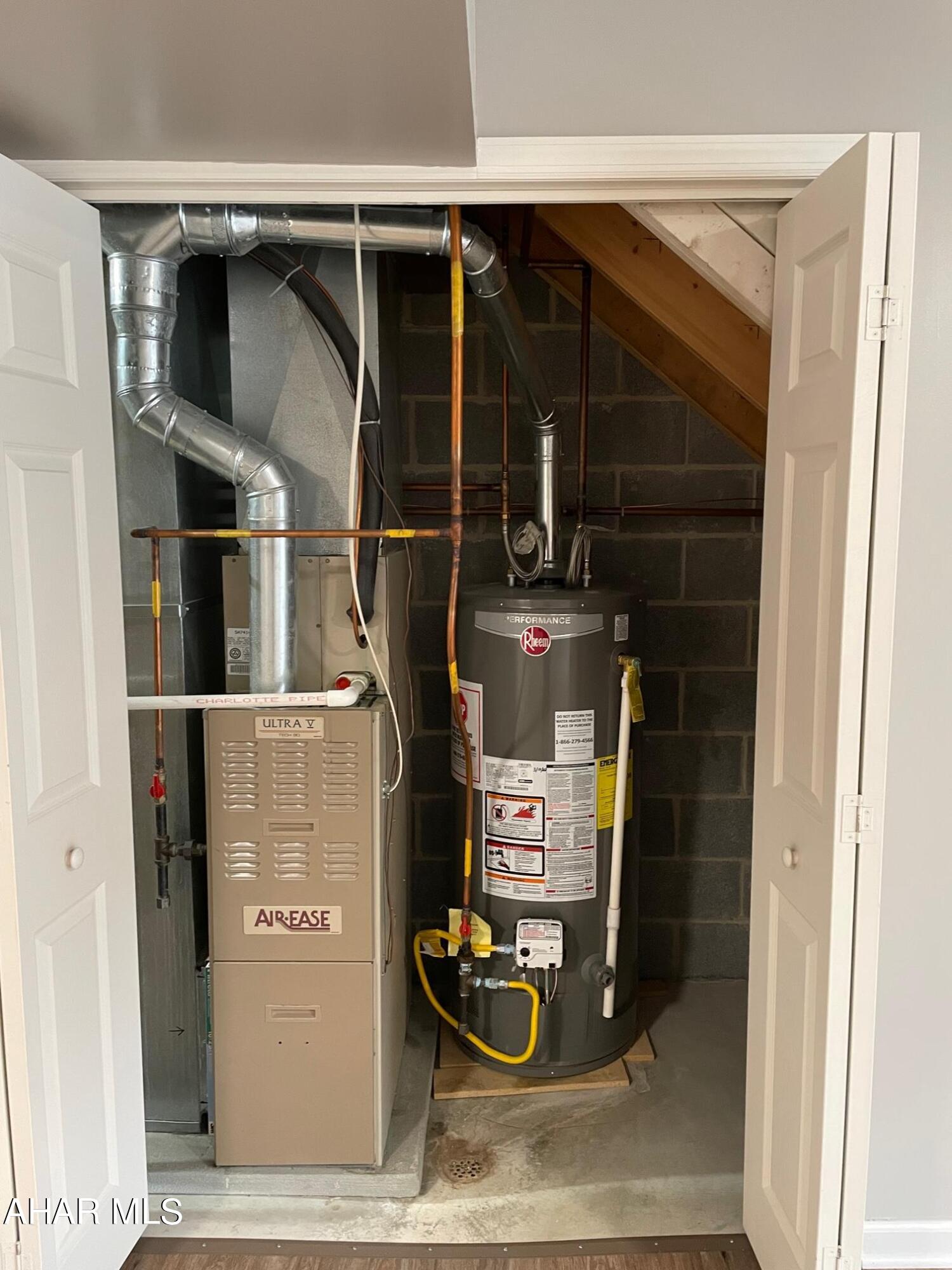 Holiday Hills - Residential