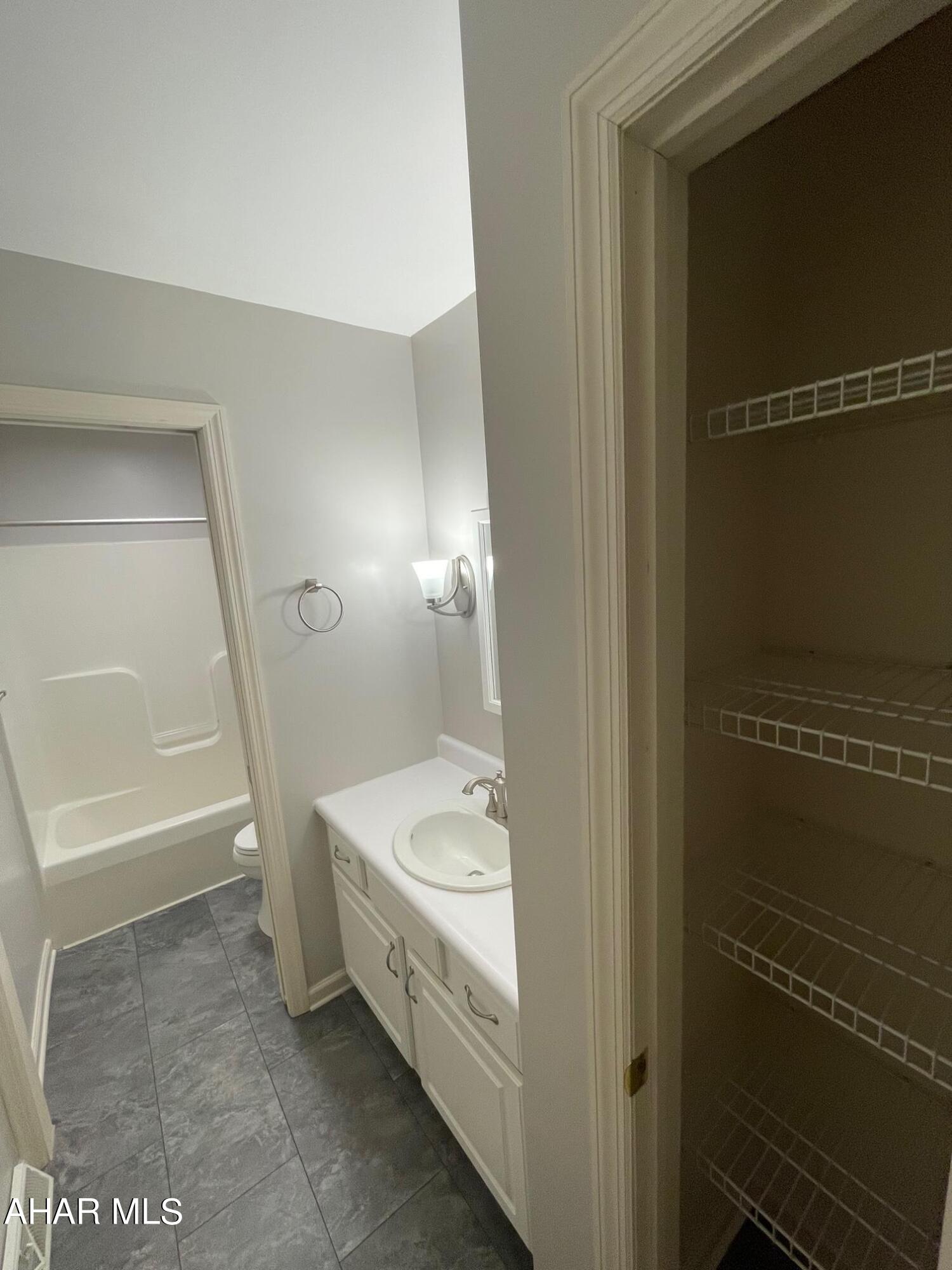 Holiday Hills - Residential