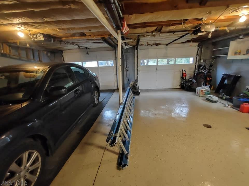 Meadowbrook - Residential