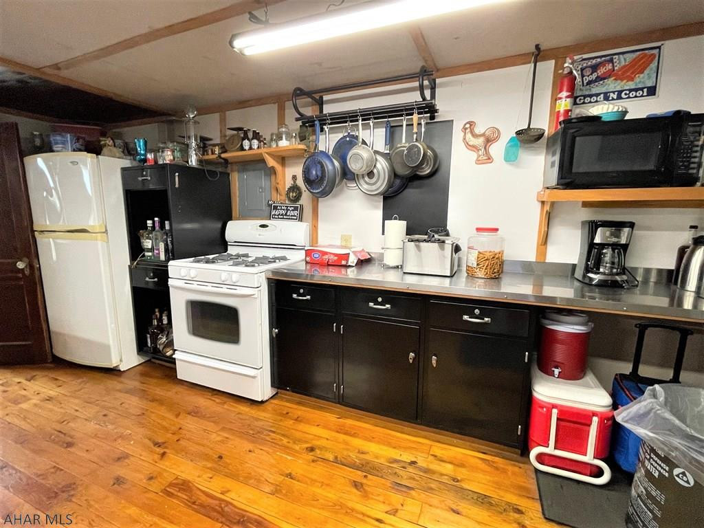 Unknown - Residential