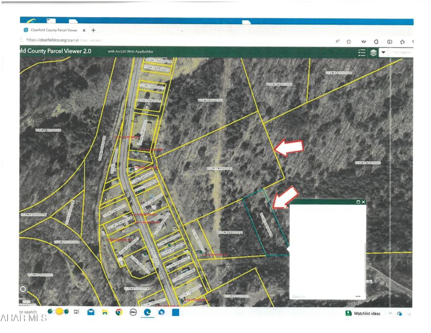 Two parcels totaling 5.94 acres in Banion (Madera). The property is mostly level and sits about 150 ft from the highway with alley access (20').  The site is wooded and has not been tested for on lot sewage.