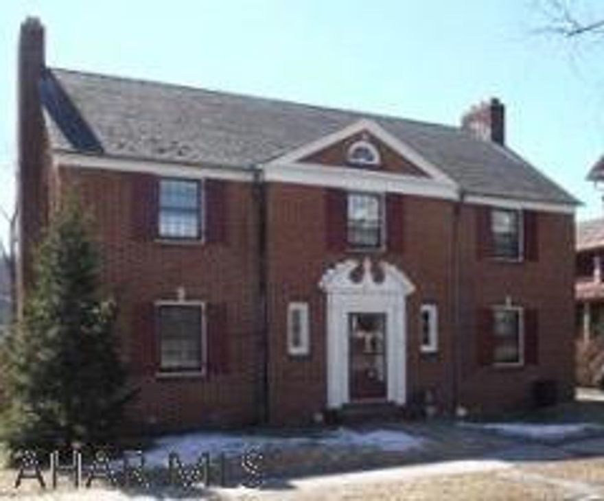 Beautiful victorian in Hollidaysburg Borough.  Spacious rooms, great closets, hardwood floors, new heating/cooling system.  Home has many original features...needs completely updated and restored.