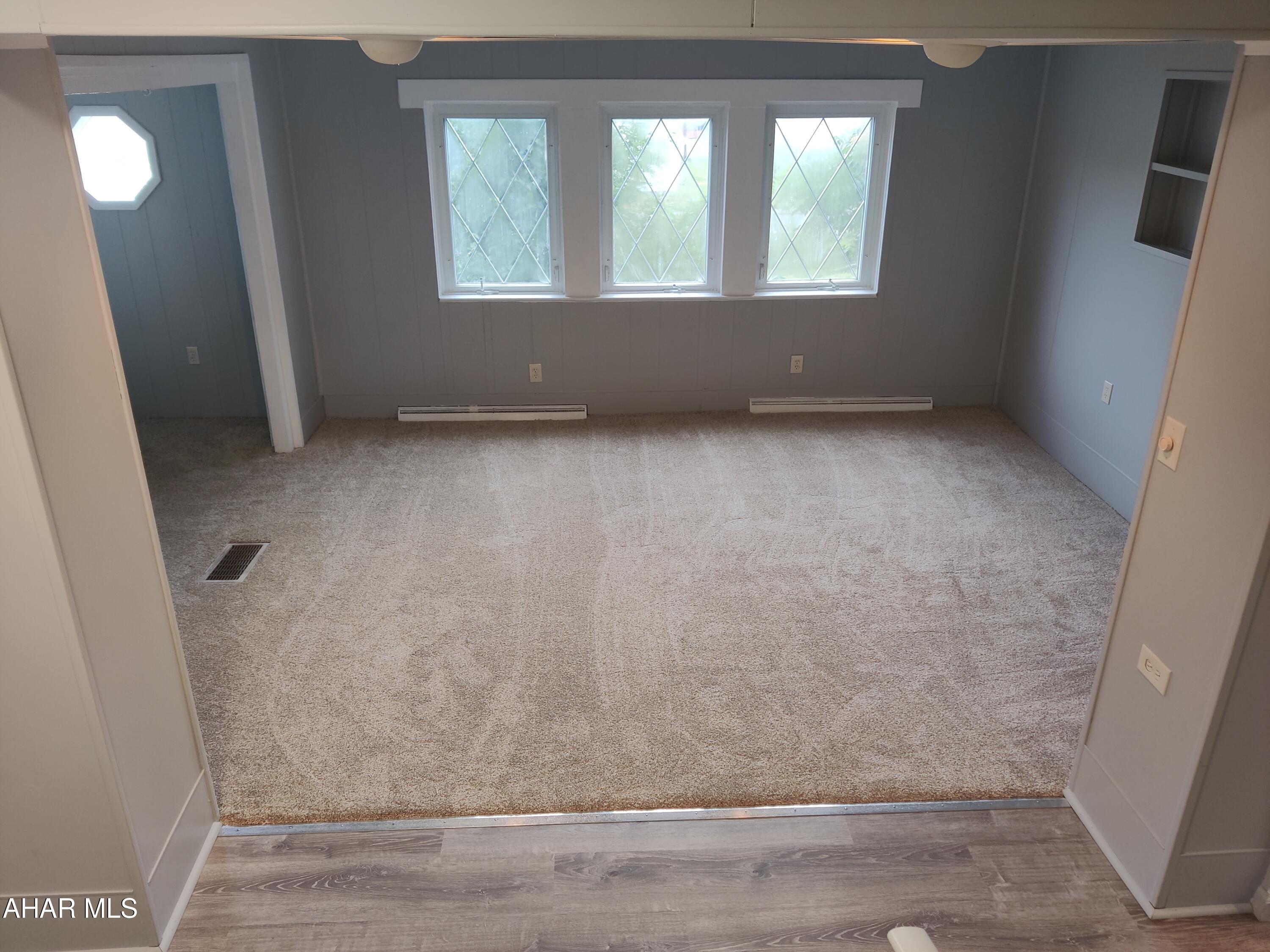 Juniata - Residential