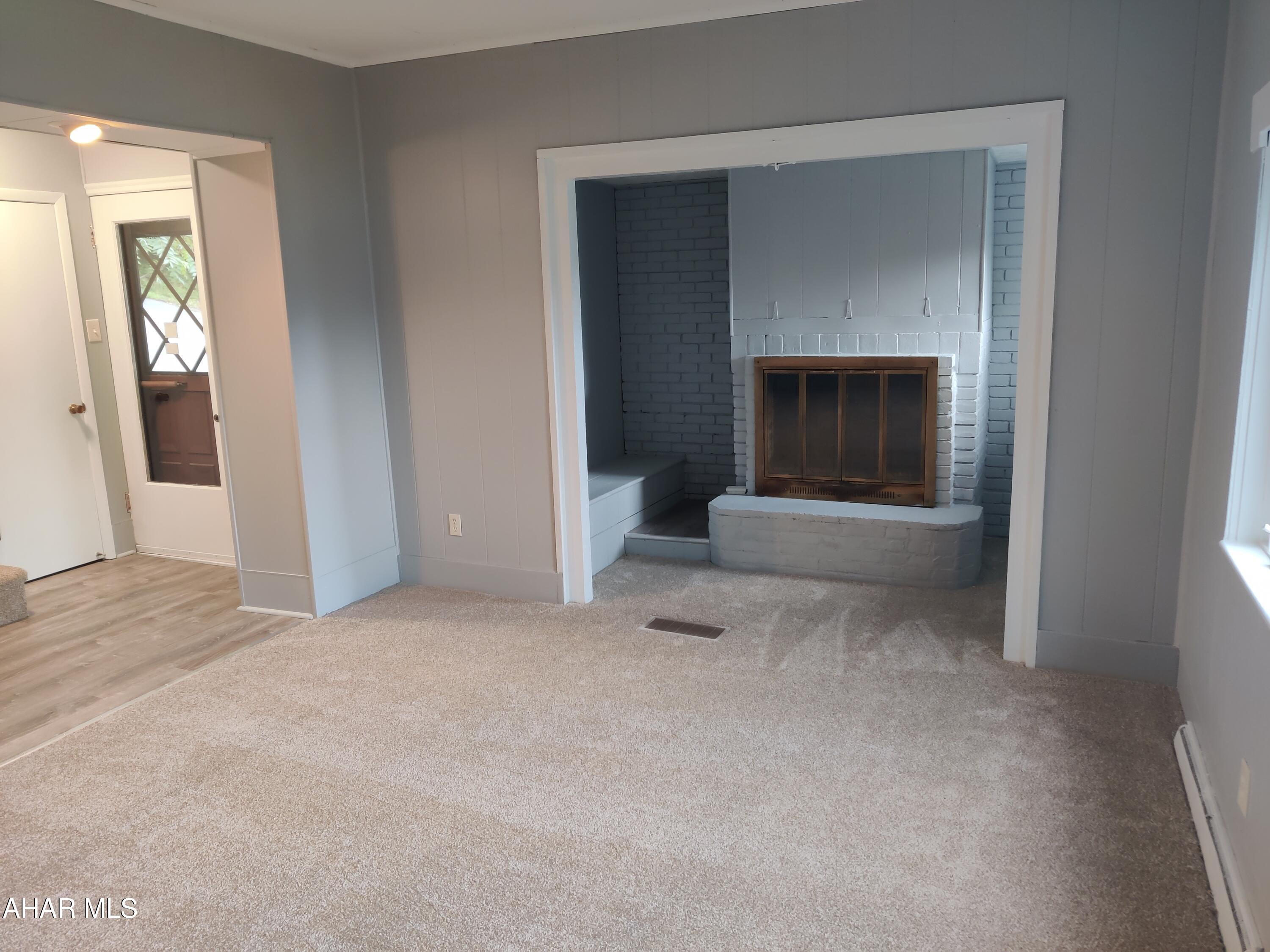 Juniata - Residential