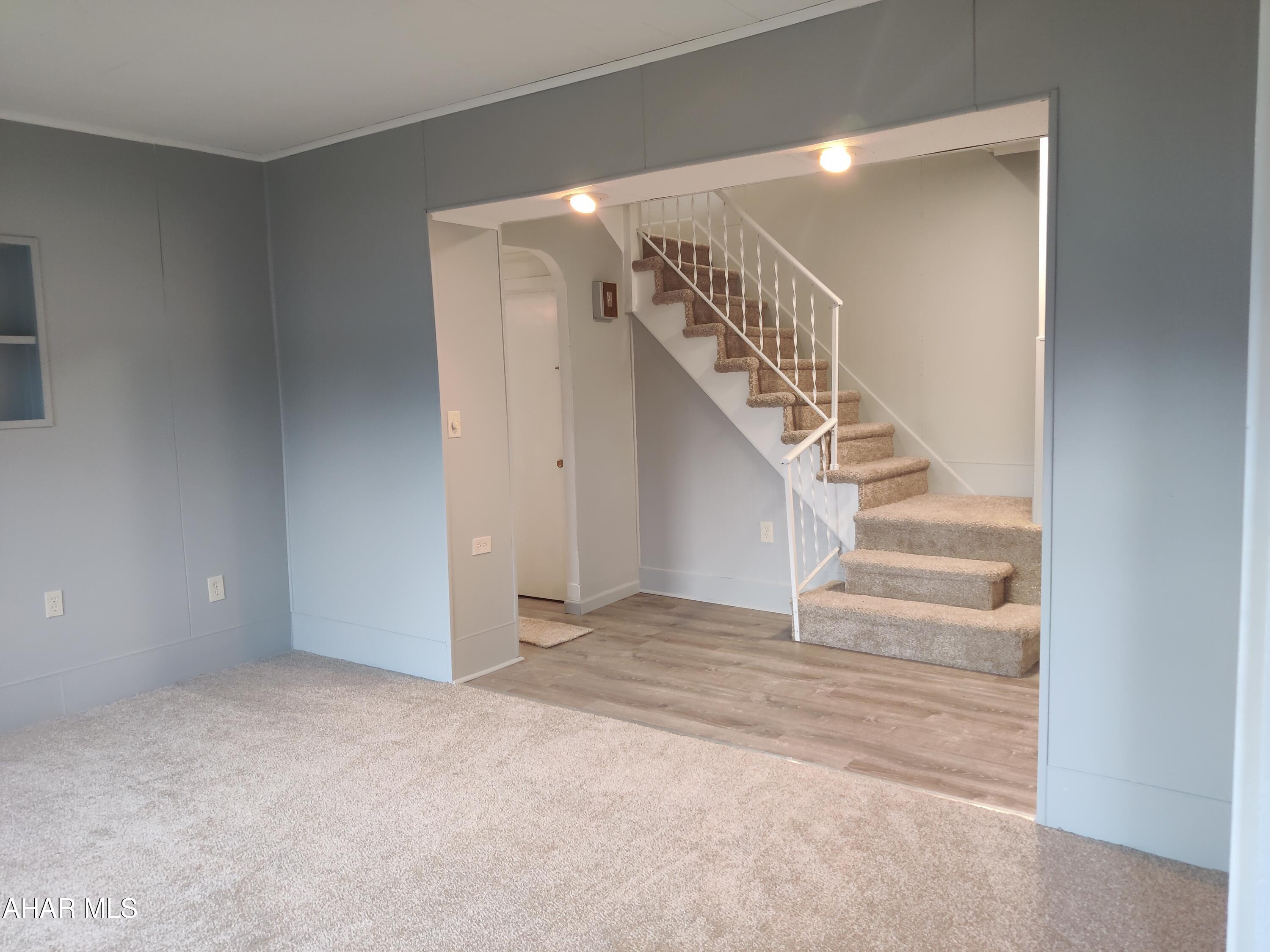 Juniata - Residential