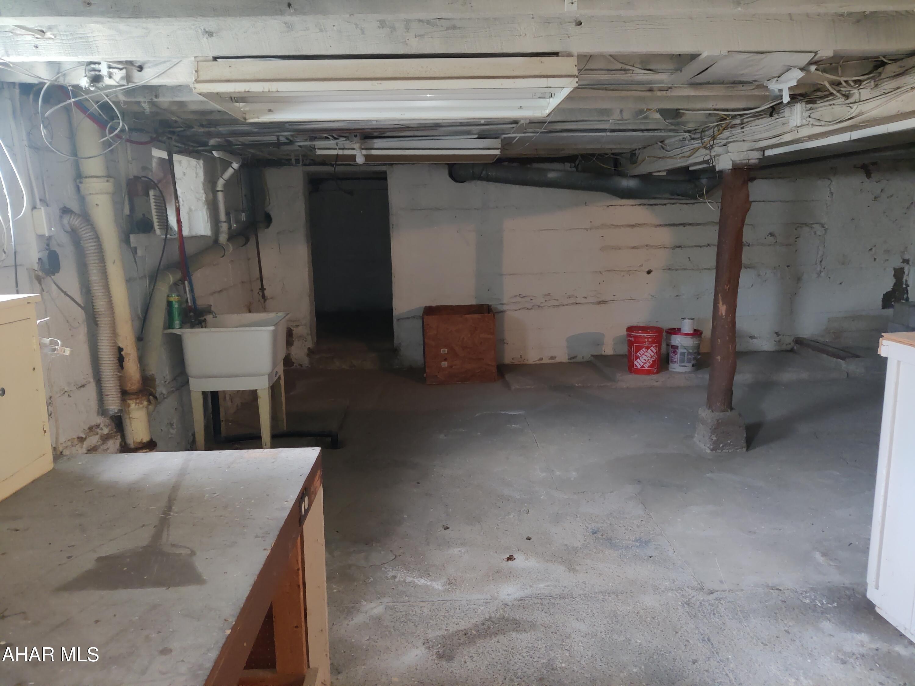 Juniata - Residential