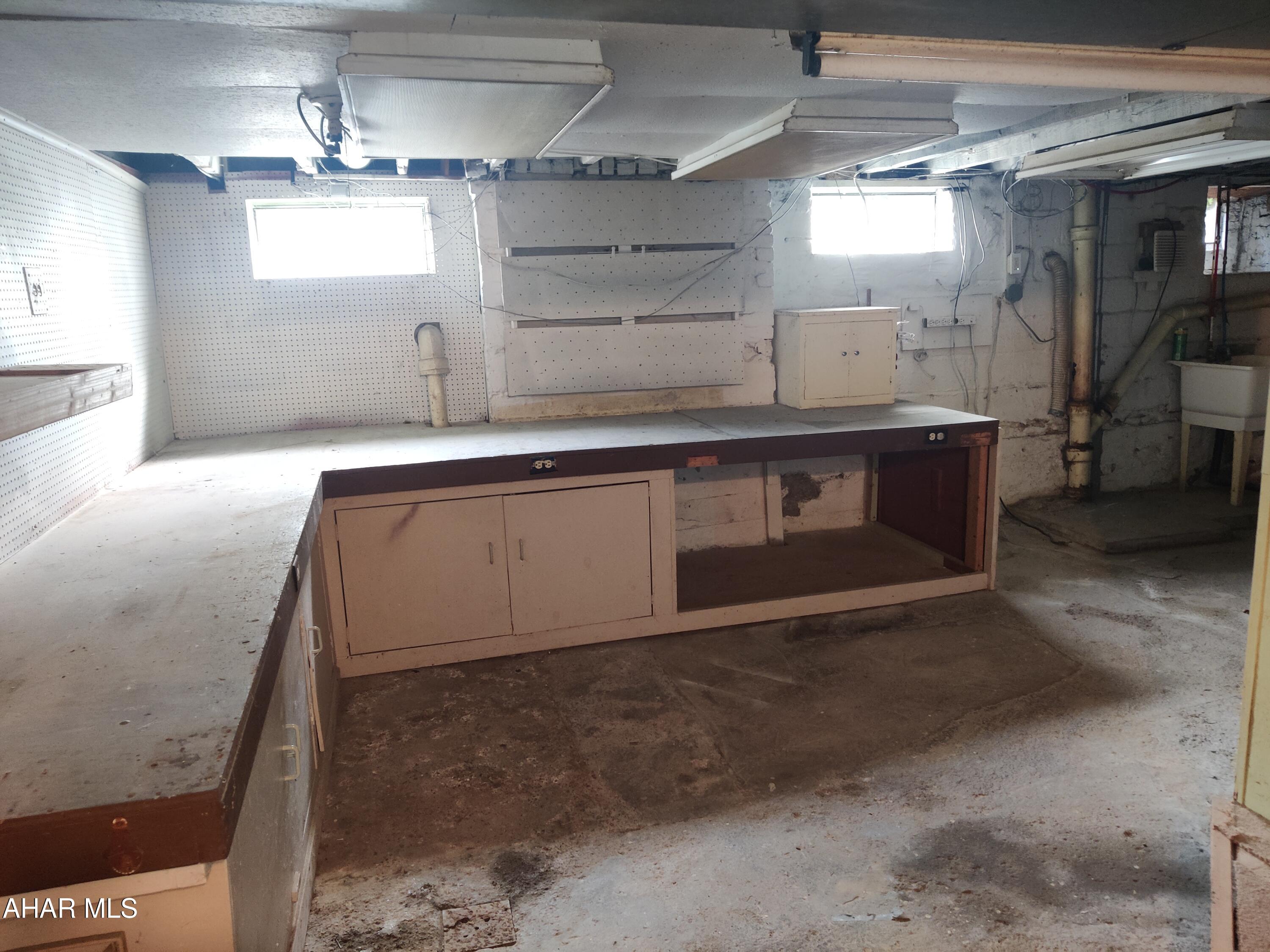 Juniata - Residential