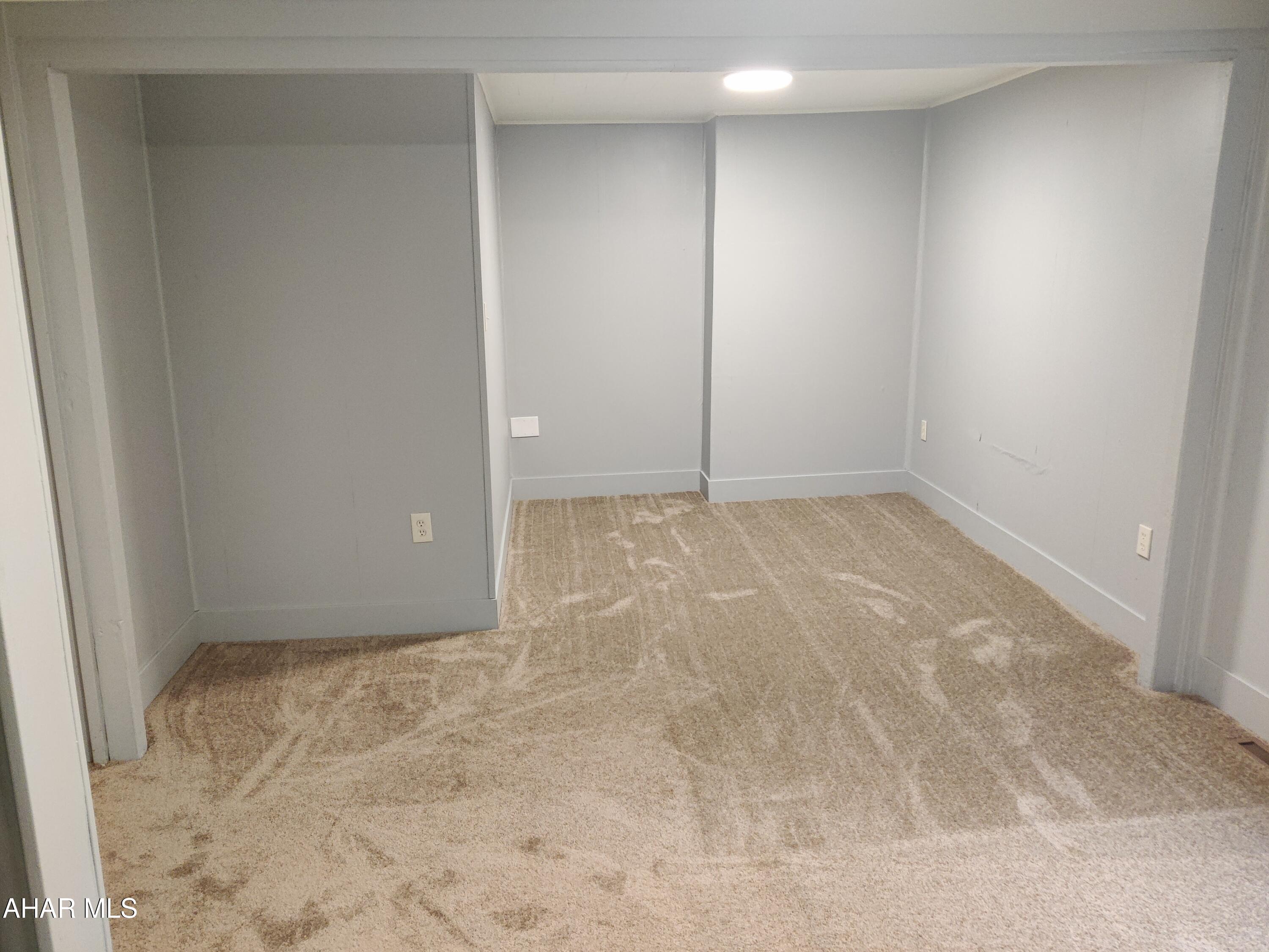 Juniata - Residential