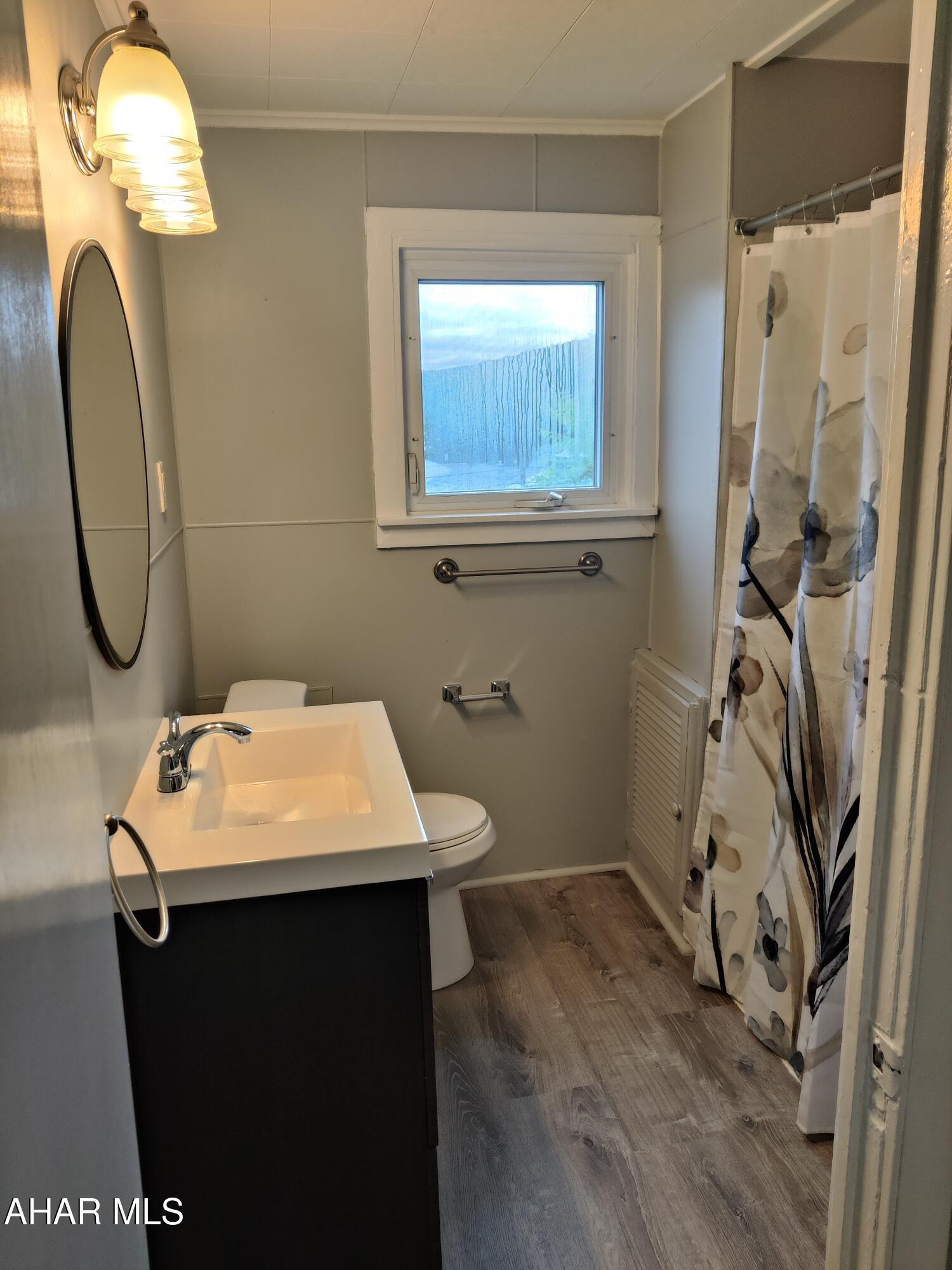 Juniata - Residential