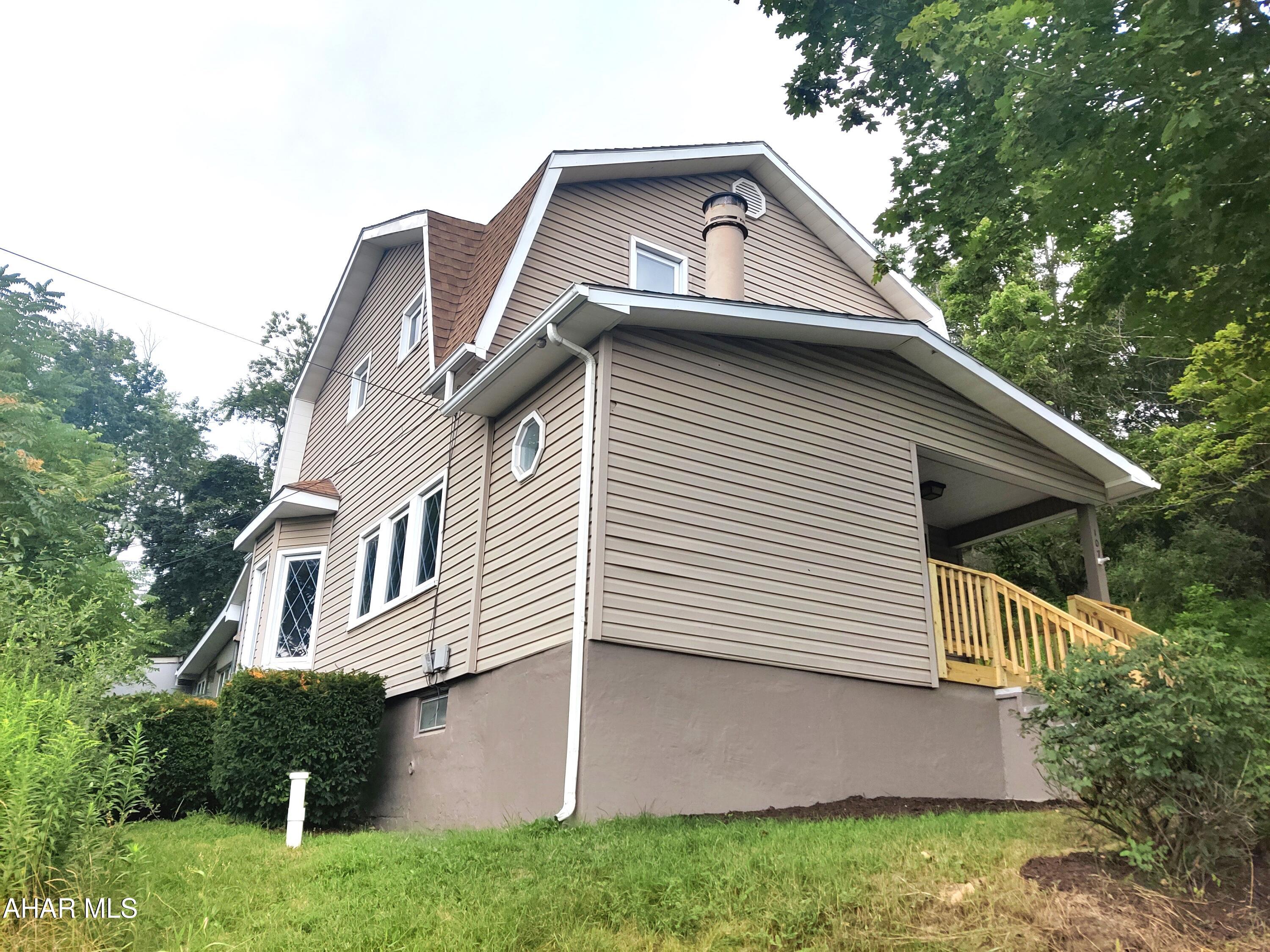 Juniata - Residential