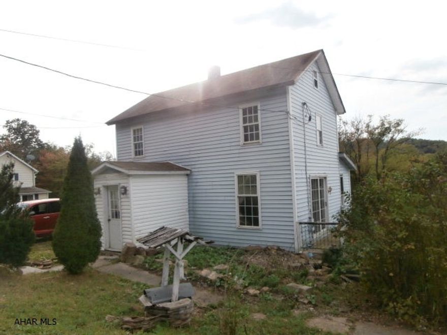 Handy Man Special - tenants were hard on this home. Needs updating but price is low!