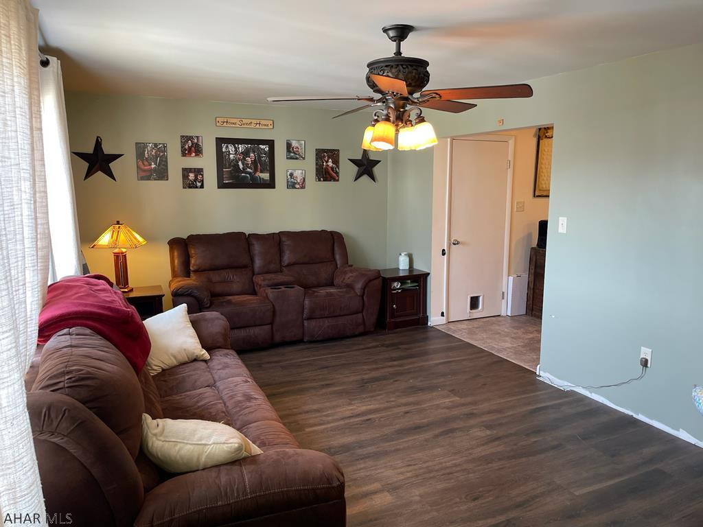 Juniata - Residential