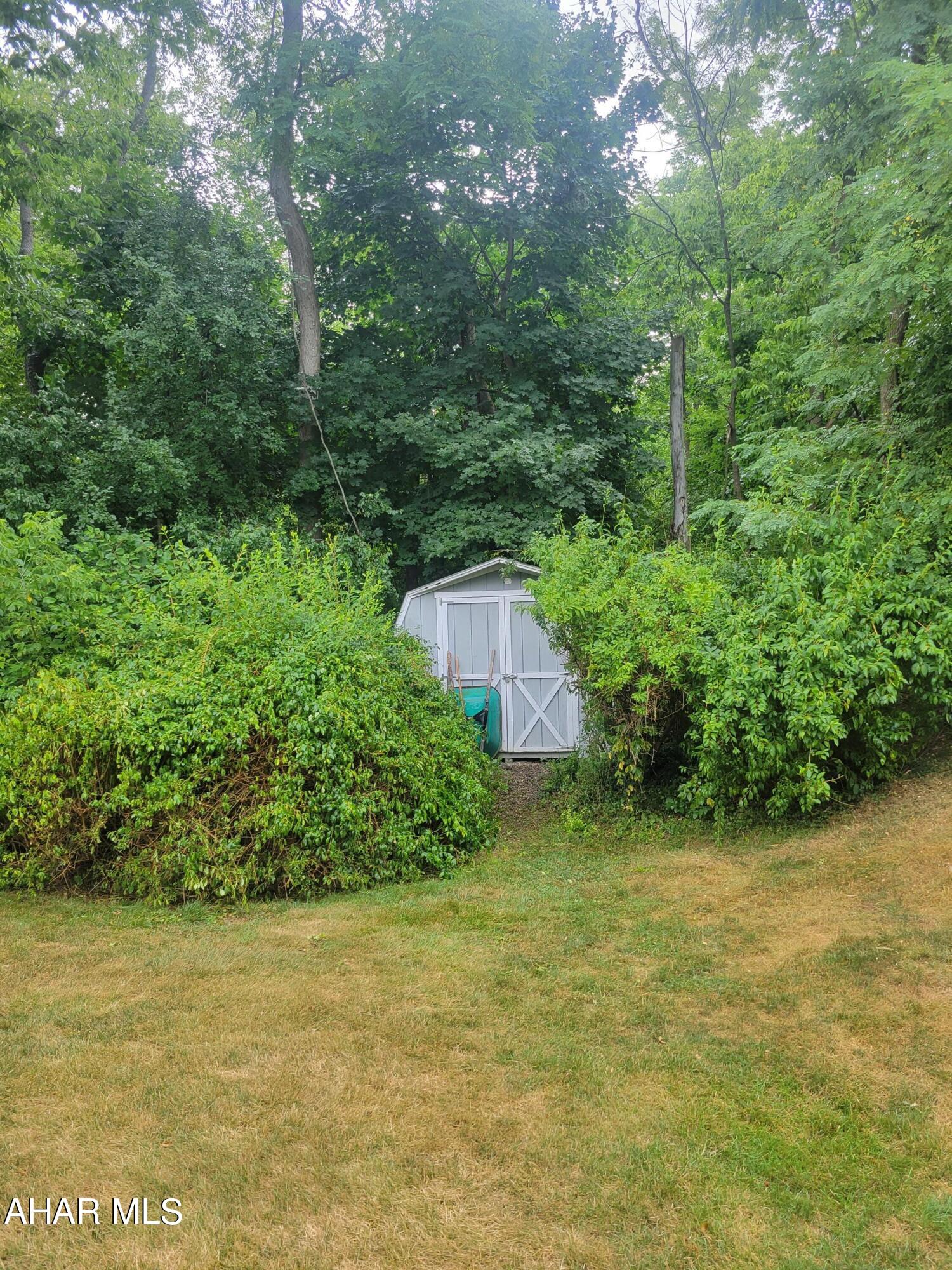 Rolling Hills - Residential