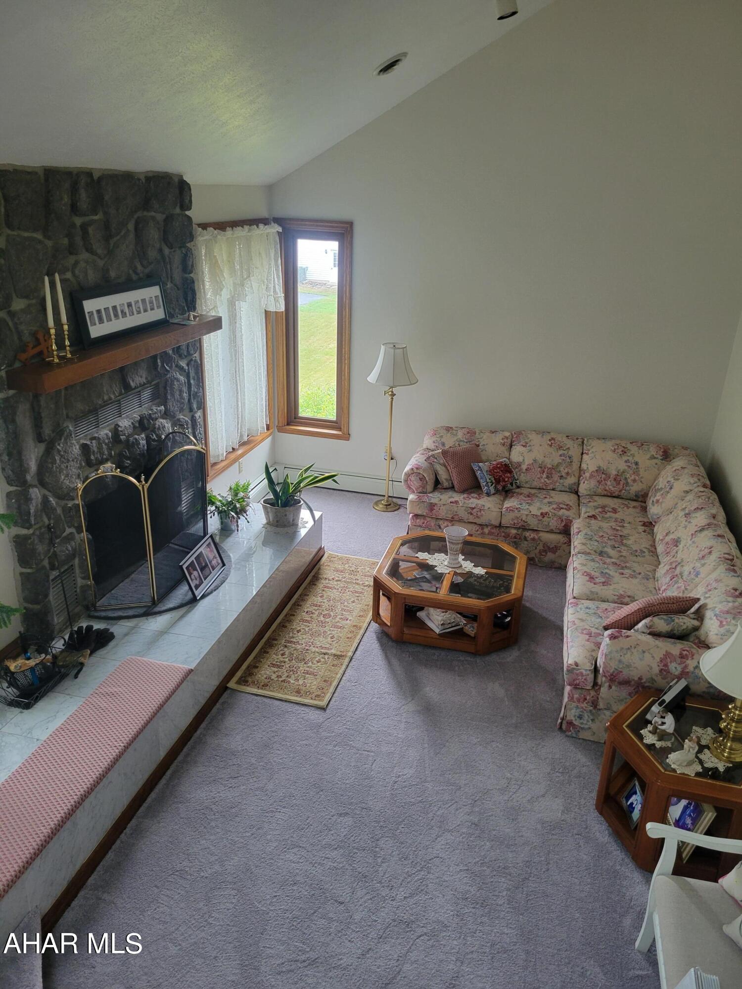 Rolling Hills - Residential