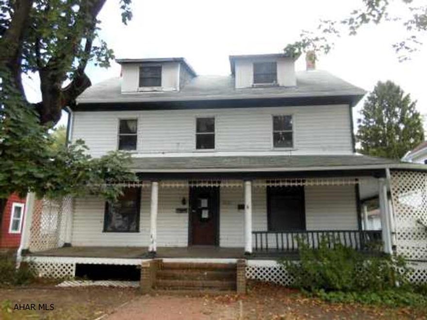 This property is now under absolute auction terms. Auction dates are October 19 – October 23.  Any presale offers should be submitted to Hudson & Marshall by clicking http://www.hudsonandmarshall.com then on the Bid Now icon.  Bids will be taken during pre and post sale at the aforementioned website.  No minimum starting bid required.  No Buyer Premium.