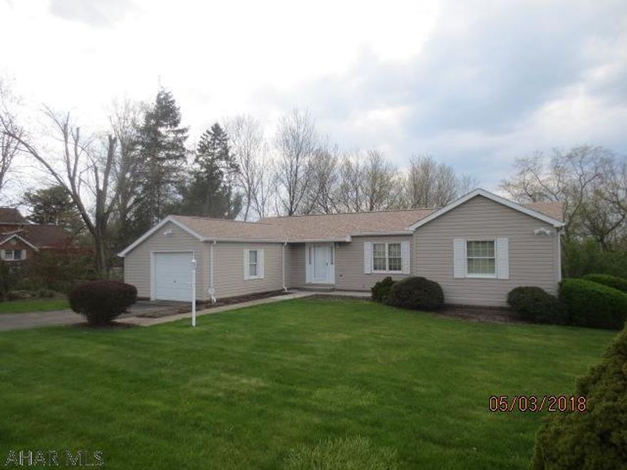 Well maintained 2 bedroom home with 1 car attached garage, dining area & laundry on first floor. Sitting on surveyed 1.346 acres in nice neighborhood. Unity Twp. Realtor. Listing agent is related to Seller.