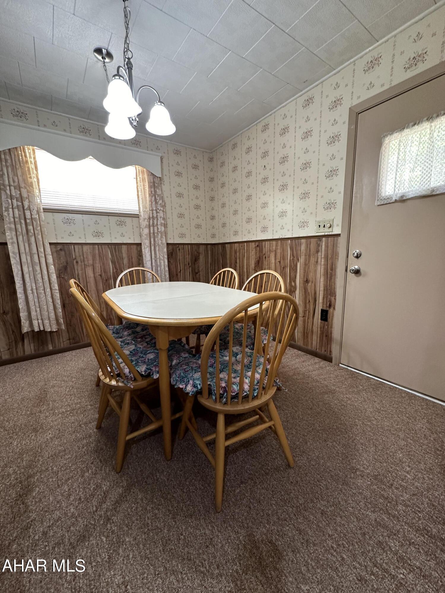 Glendale Yearound - Residential