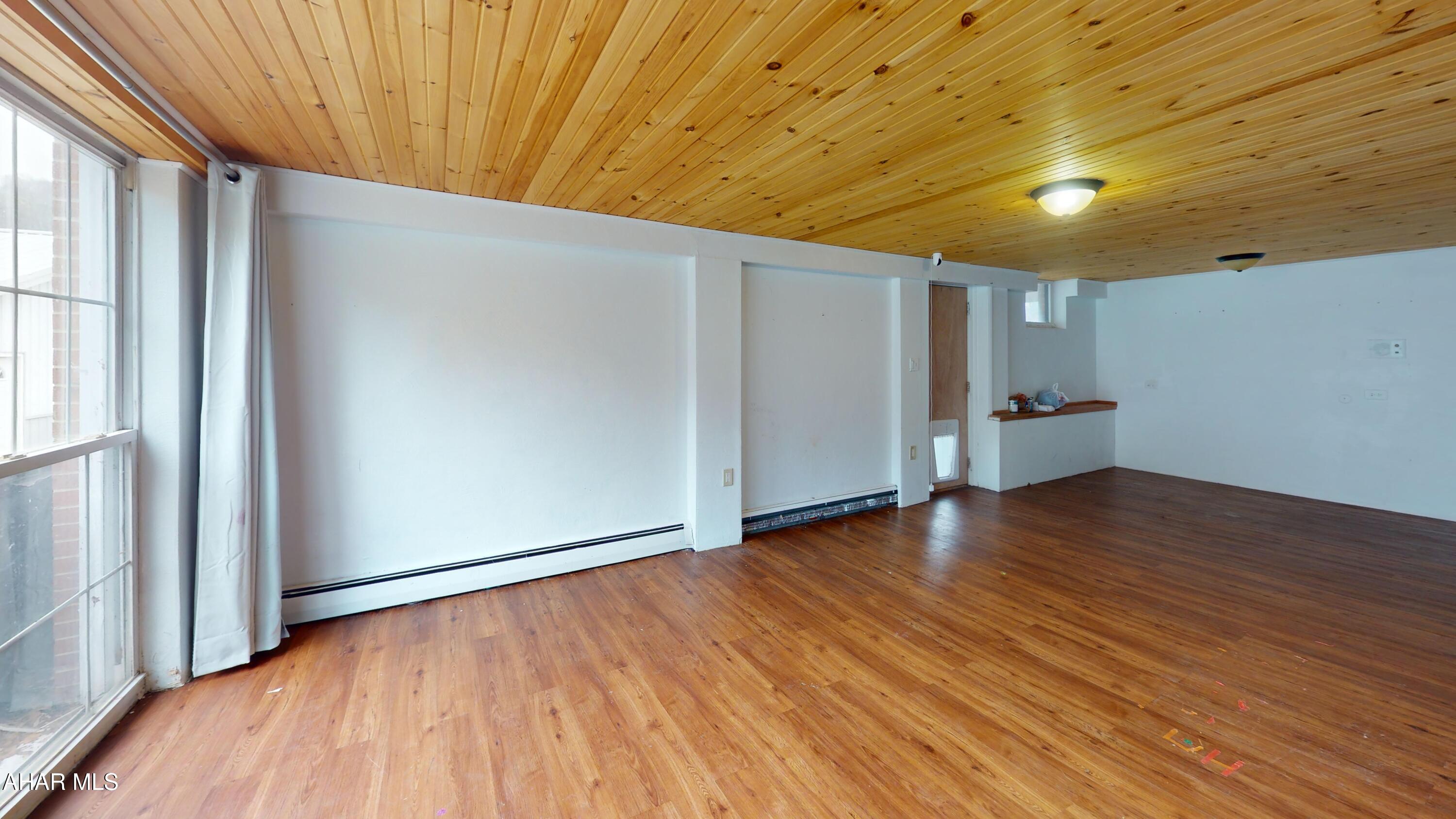 East Loop - Residential