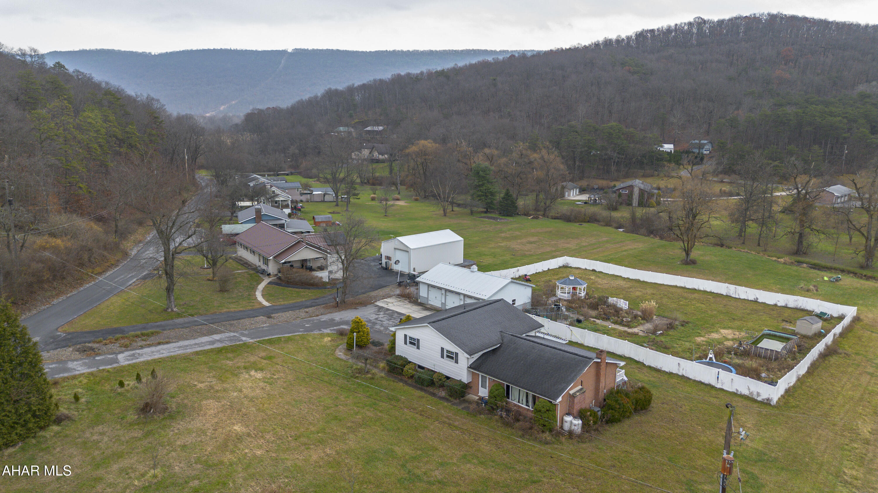 East Loop - Residential