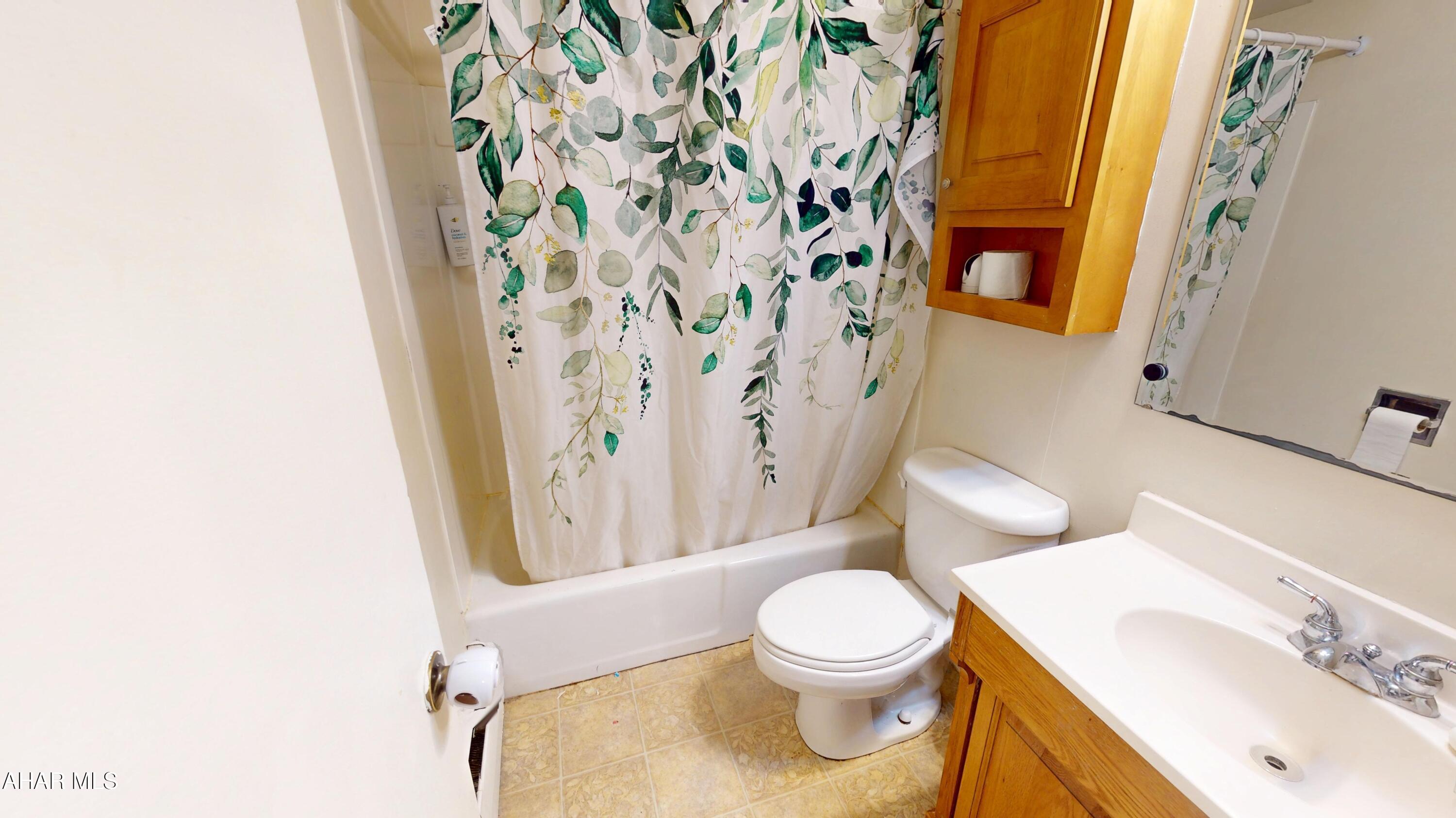 East Loop - Residential