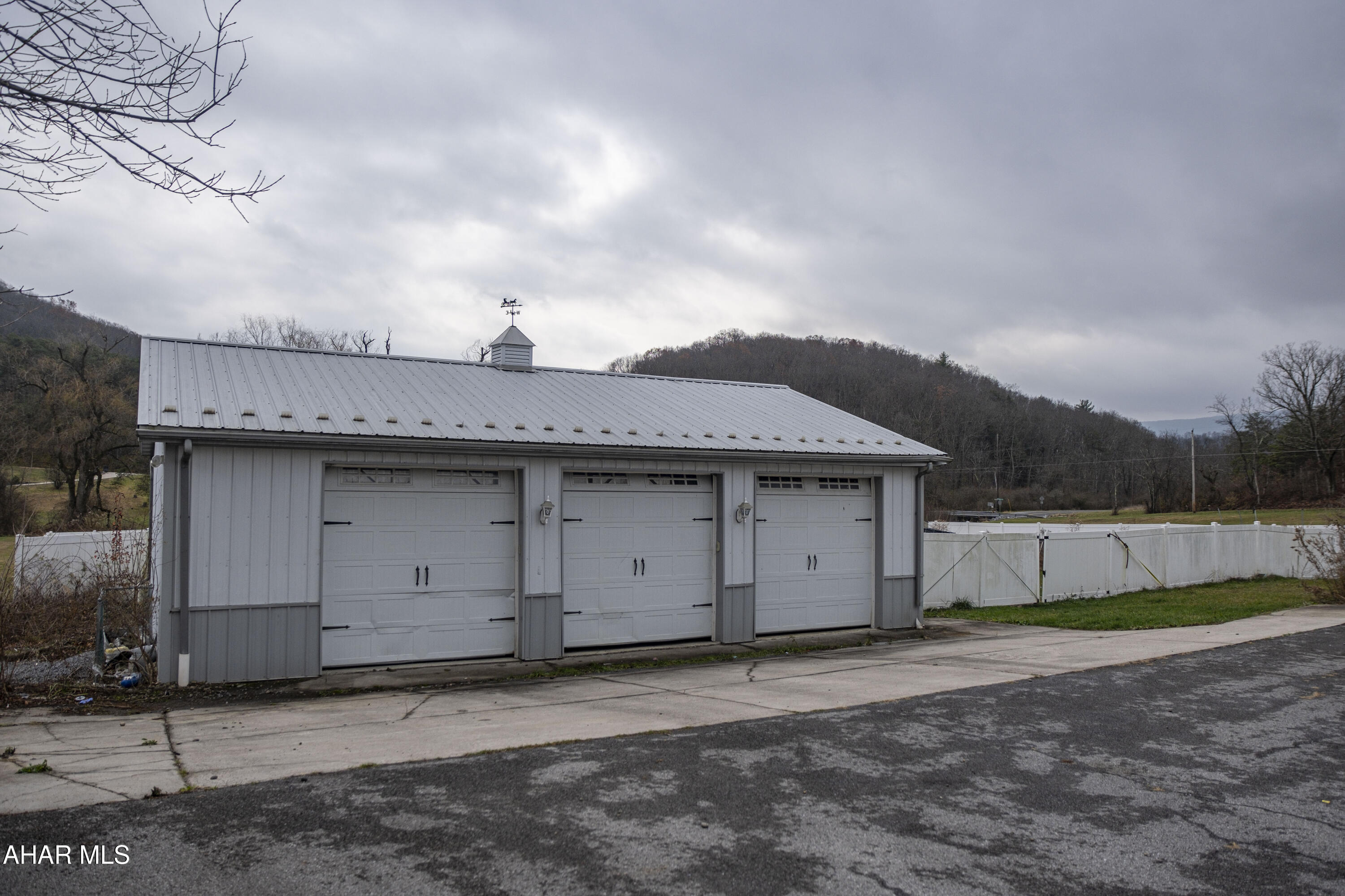 East Loop - Residential