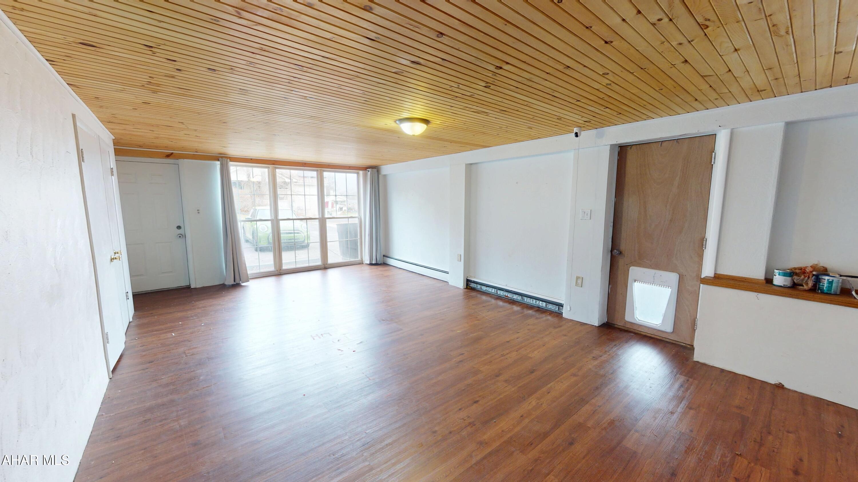 East Loop - Residential