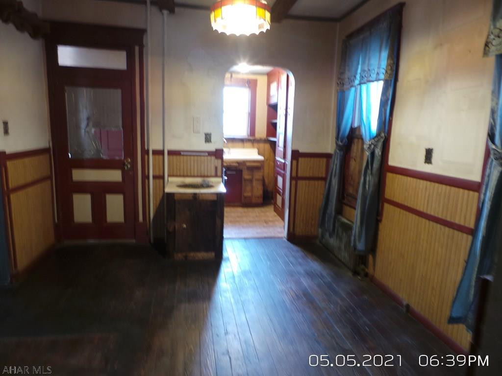 Juniata - Residential