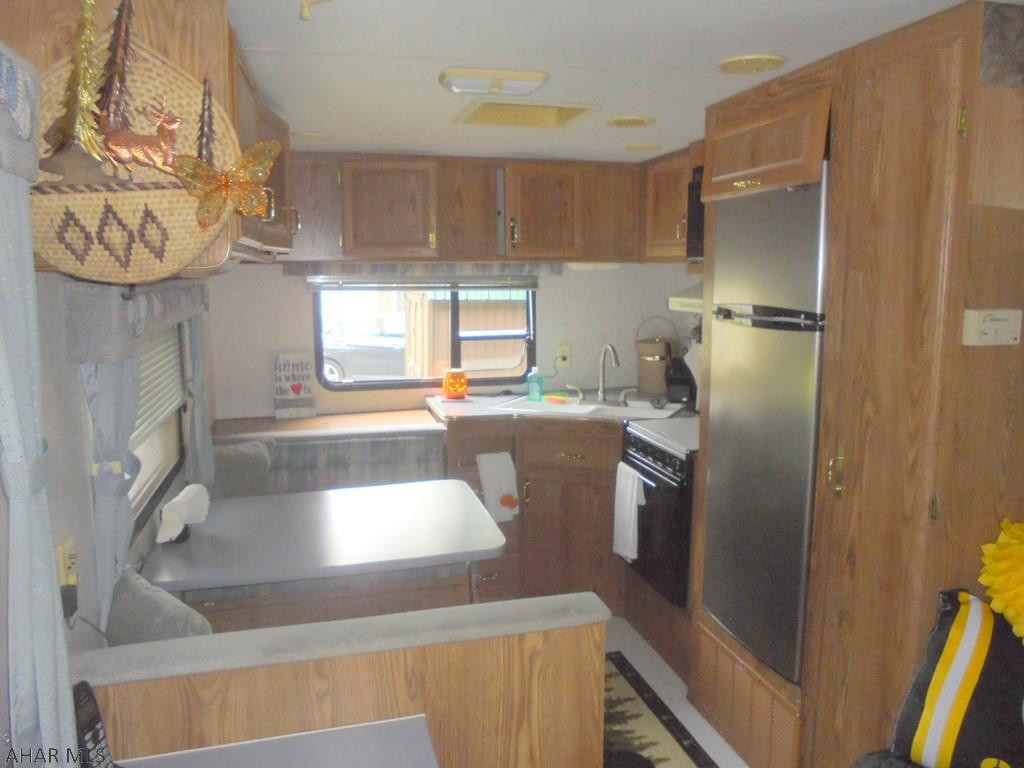 Glendale Yearound - Residential