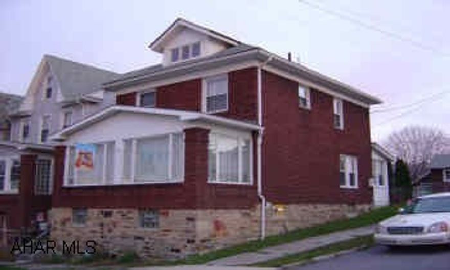 Corner Brick, Newer  Windows / Furnance, Central Air, Mint Condition