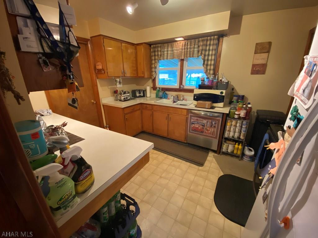 Unknown - Residential