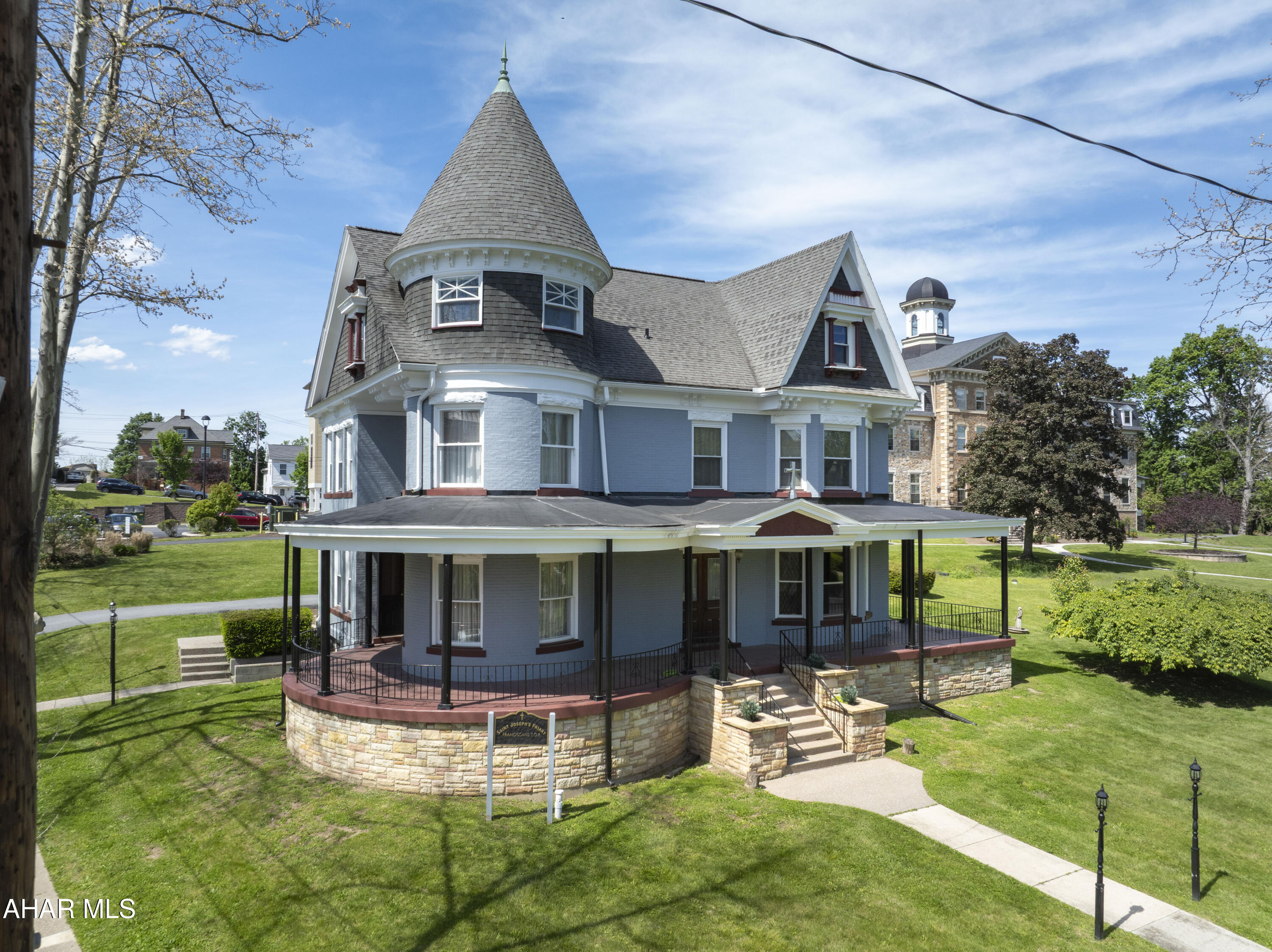 Hollidaysburg - Residential