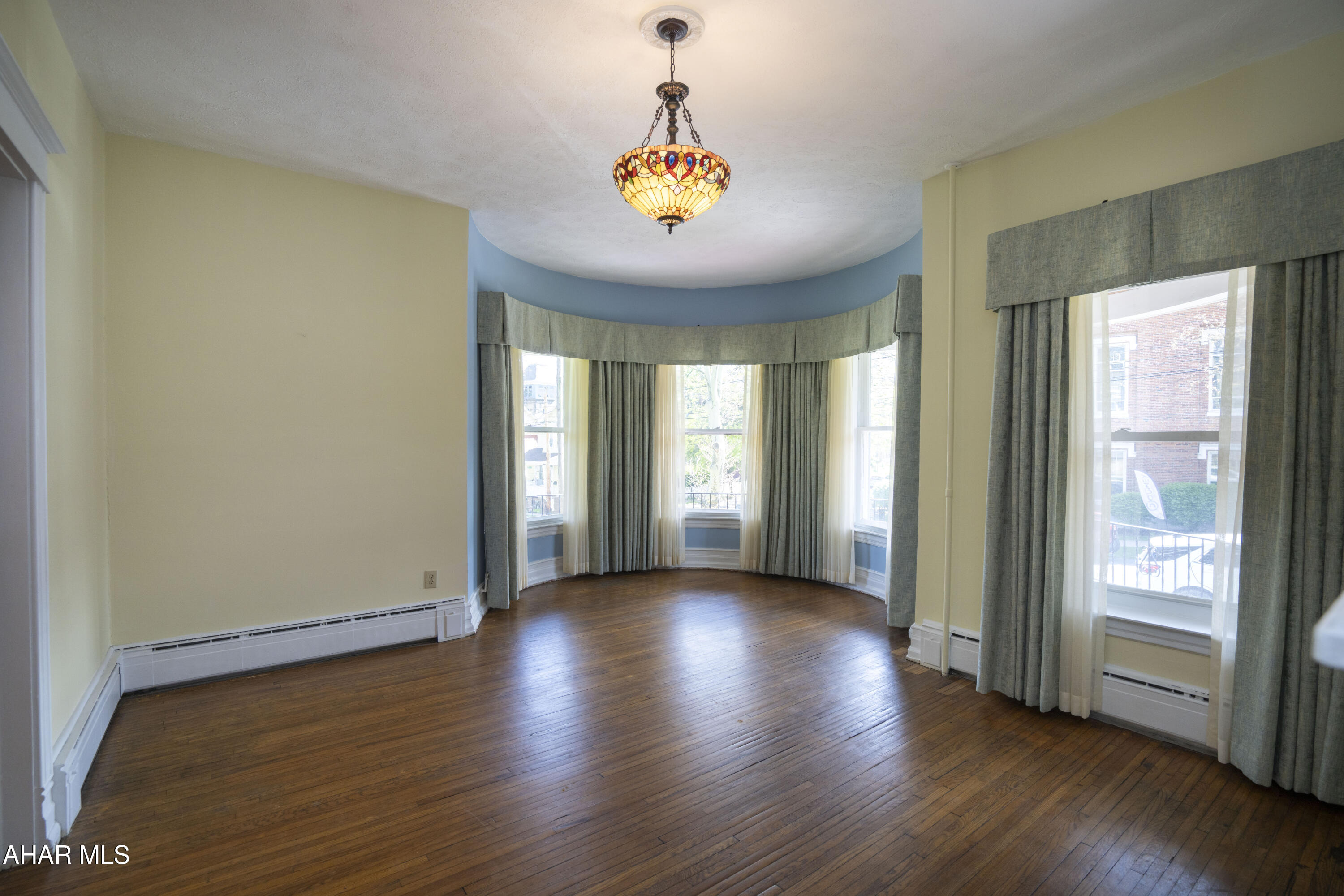 Hollidaysburg - Residential