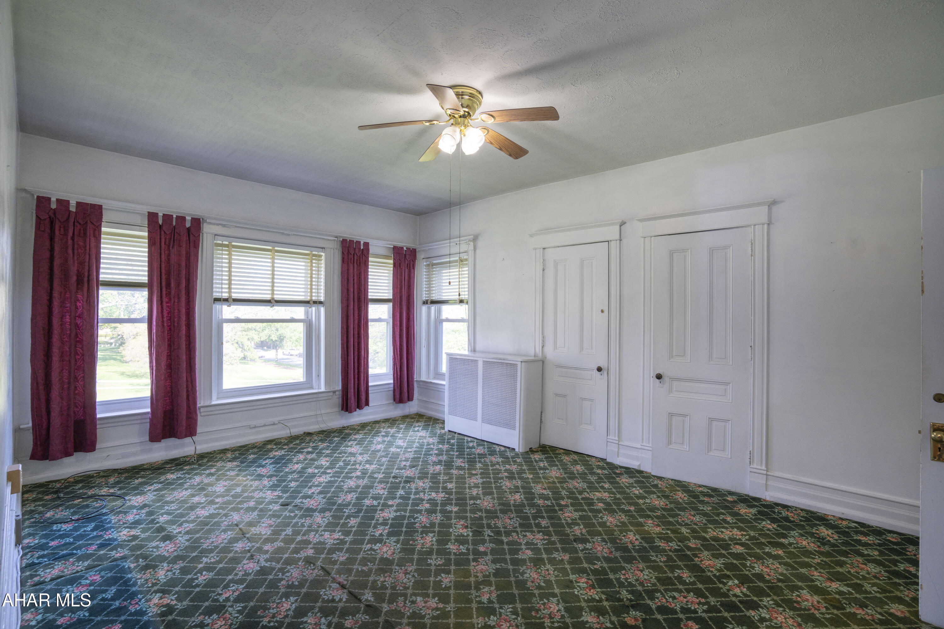 Hollidaysburg - Residential