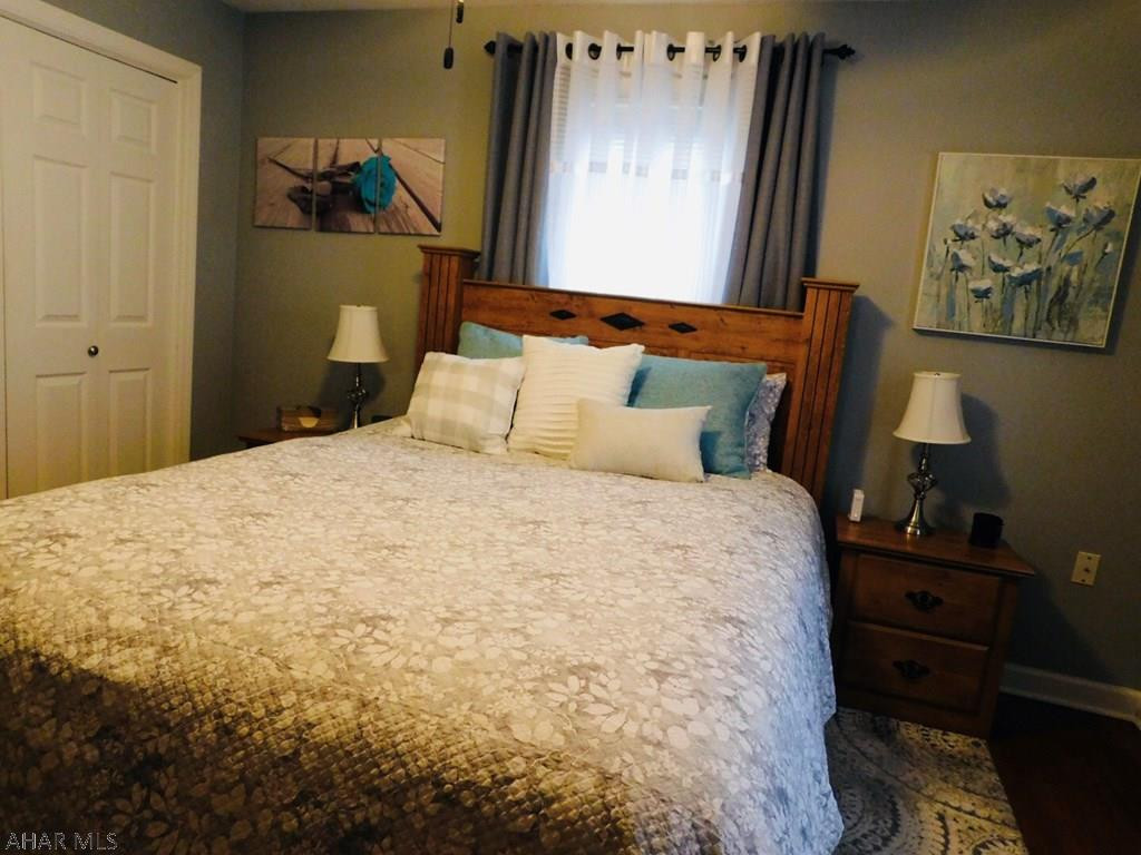 Llyswen - Residential