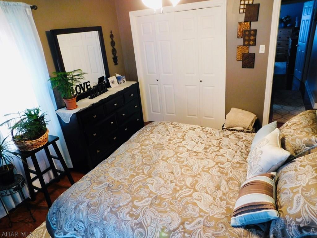 Llyswen - Residential