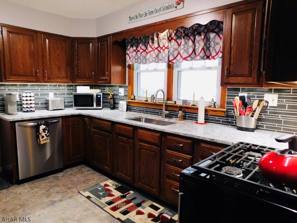 Llyswen - Residential