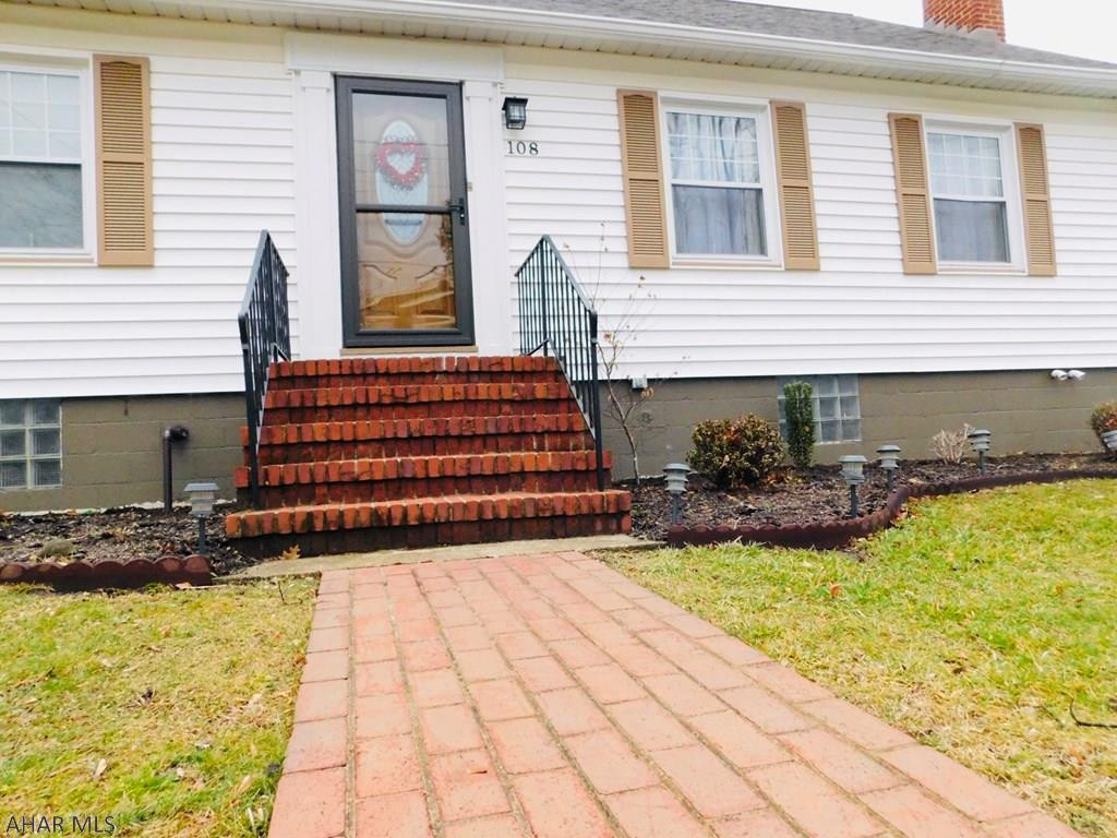 Llyswen - Residential