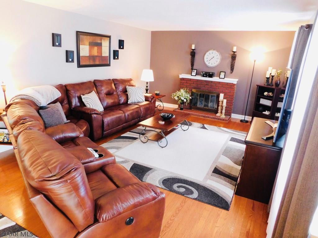 Llyswen - Residential