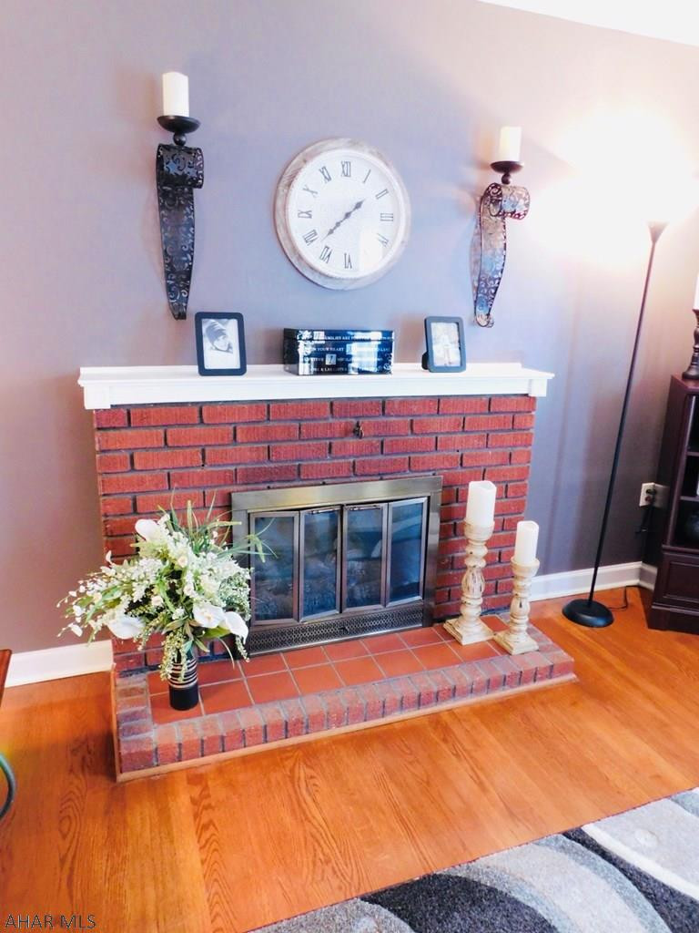 Llyswen - Residential