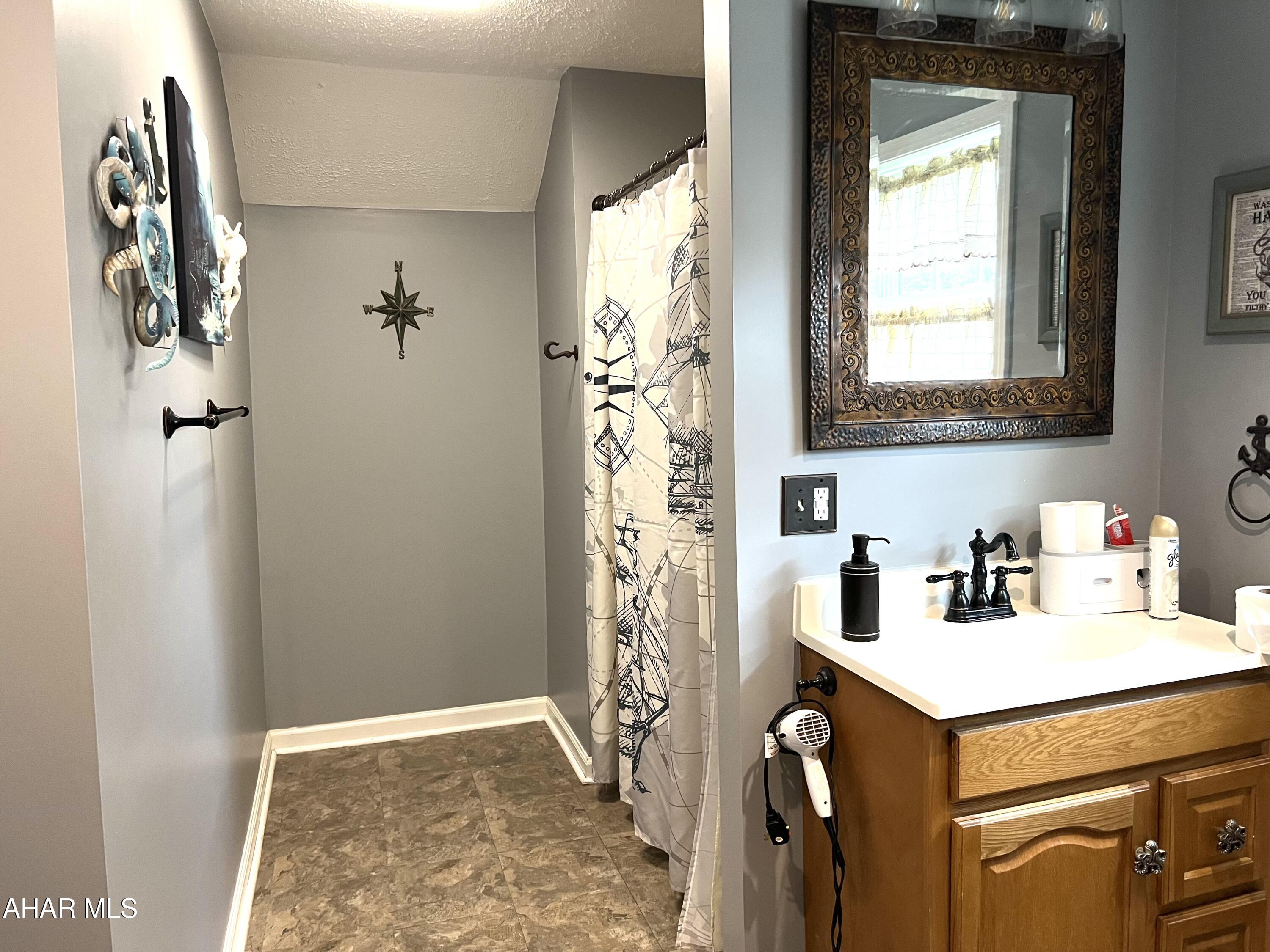 Lakemont - Residential